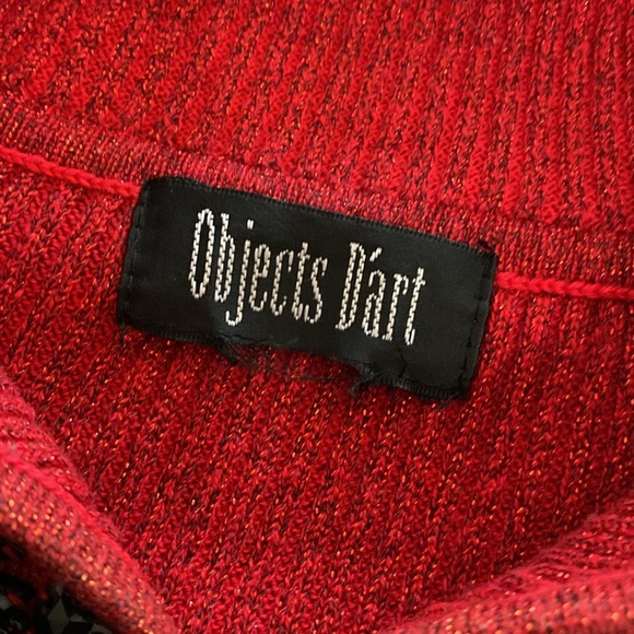 Objects Dart red O/S sparkly rhinestone Tunic sweater -Size Medium - Picture 5 of 10